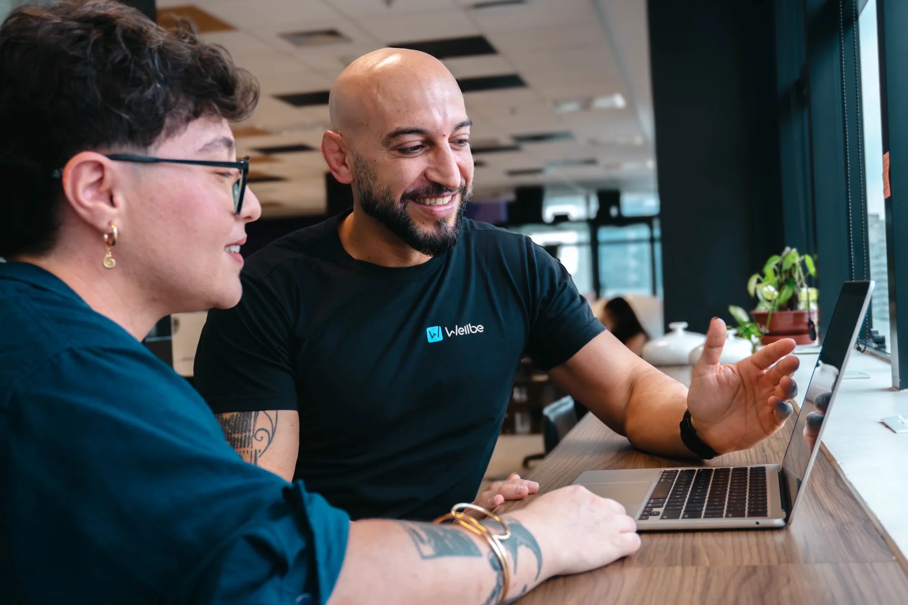 Time de concierge da Wellbe em atendimento